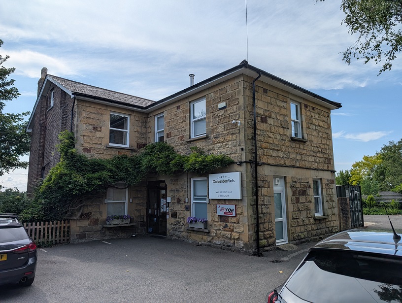 Exterior view of Vets Now Tunbridge Wells host practice Exterior view of Vets Now Tunbridge Wells host practice