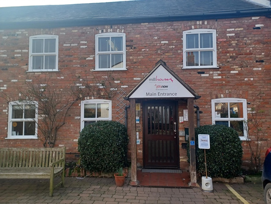 Exterior view of Vets Now King's Lynn host practice