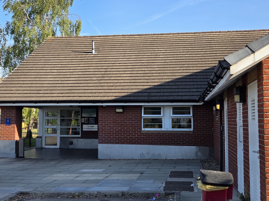 Exterior view of the Vets Now Liverpool partner clinic Exterior view of the Vets Now Liverpool partner clinic